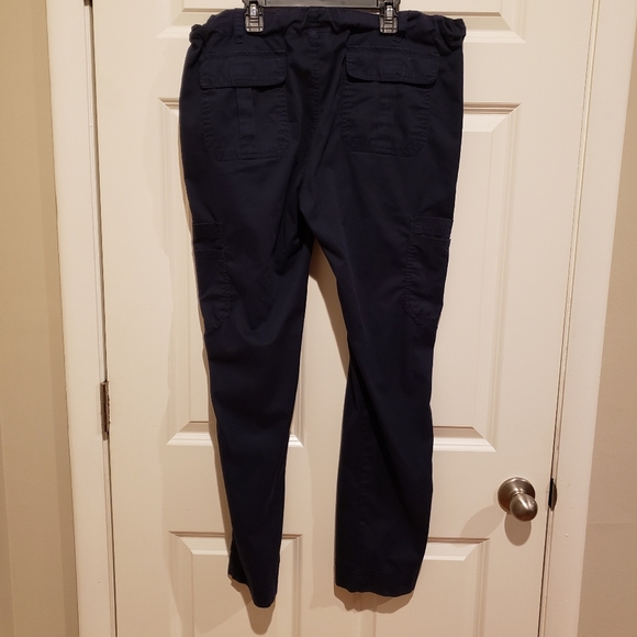 Koi Stretch Navy Lindsey Cargo Scrubs, Size L (Regular) - Picture 6 of 12
